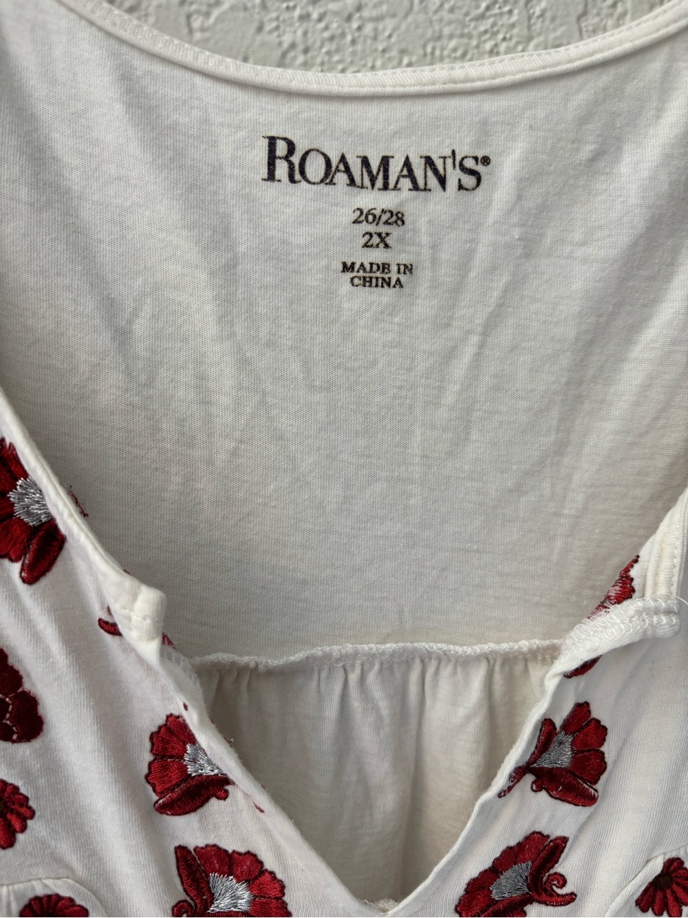 Roaman's White Embroidered Peasant Top with Red Accents made of Cotton. 3X - Picture 5 of 5